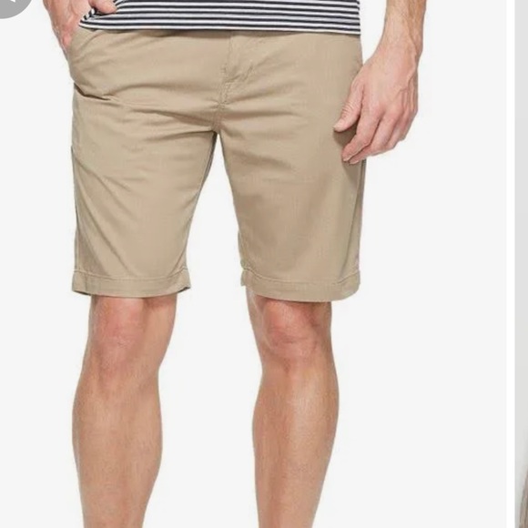 Volcom Men’s Shorts - Picture 7 of 7